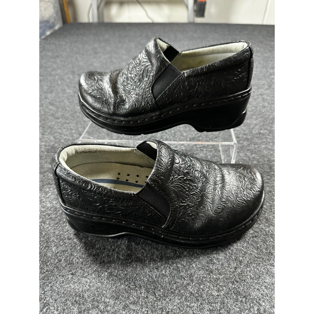 Klogs Black Embossed Tooled Leather Clogs Naples Sz 6.5M Slip Resistant Nursing
